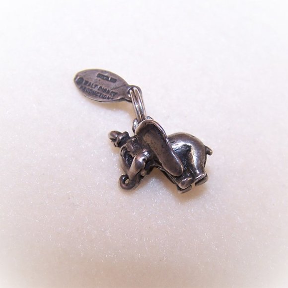 Walt Disney Productions Sterling Silver 3D Figural Charm - Dumbo the Elephant - Picture 7 of 9